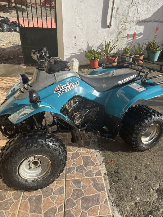 Moto 4 Susuki LT 160