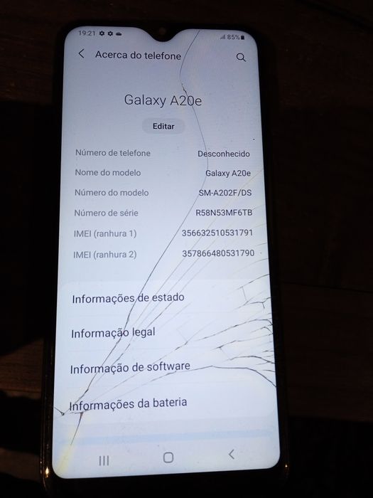 Samsung A20a estalado a trabalhar