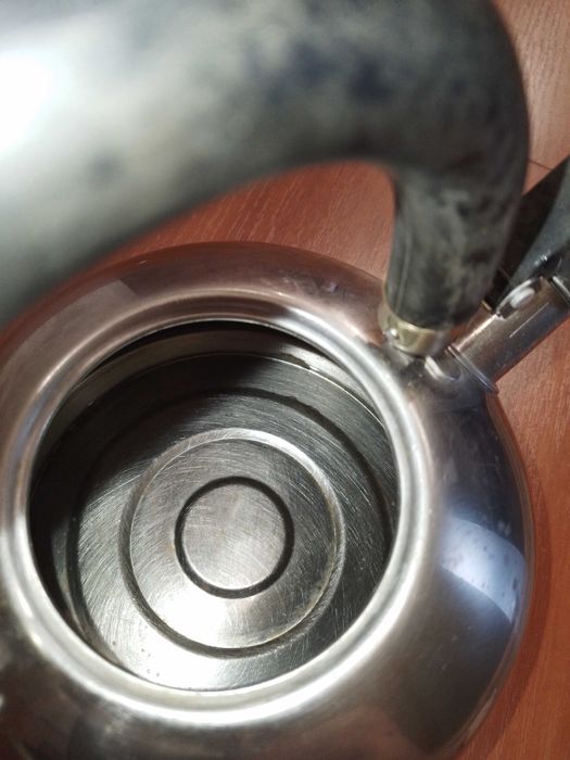 Продам чайник нержавейка