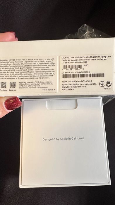 Навушники Apple AirPods Pro за символічну ціну