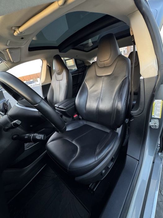 Tesla Model S 85 kWh