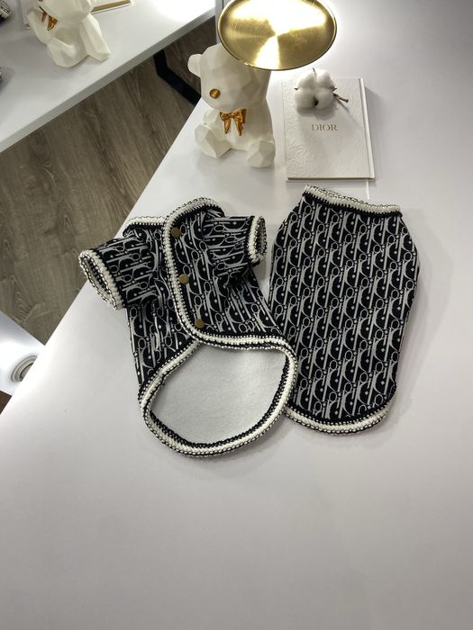 Одяг для собак,Весняний одяг для собак,Светрик для собак