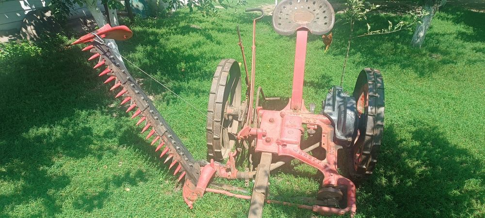 Продам Кіну косілку