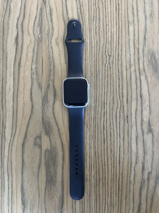Apple Watch Series 5 44mm