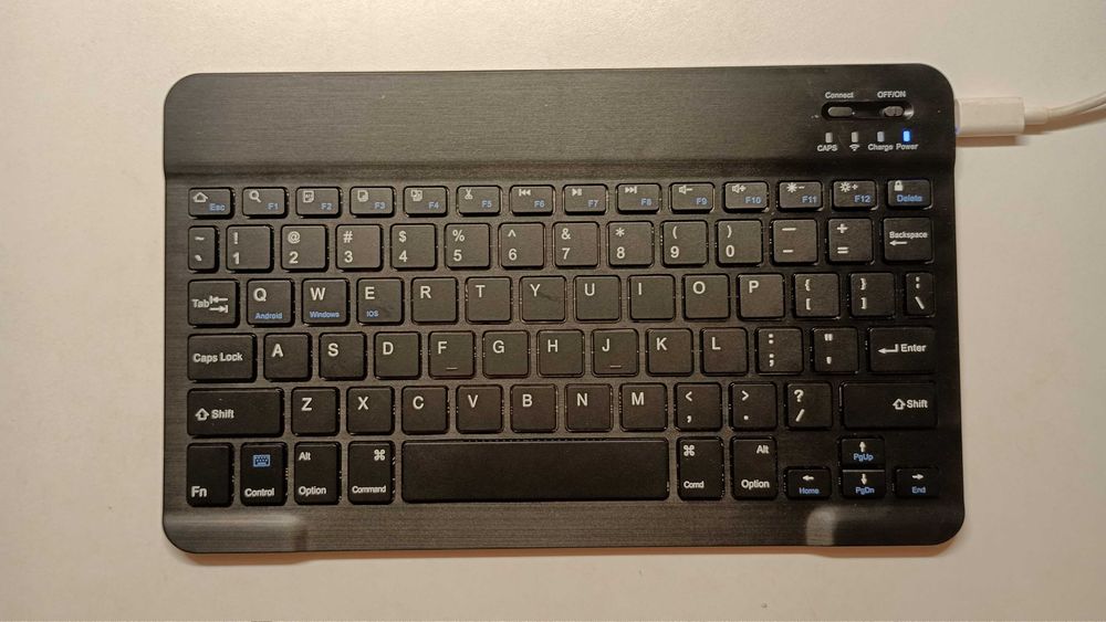 teclado bluetooth recarregavel novo