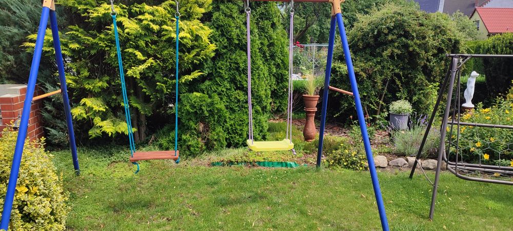 Huśtawka dziecięca na dwa stanowiska
