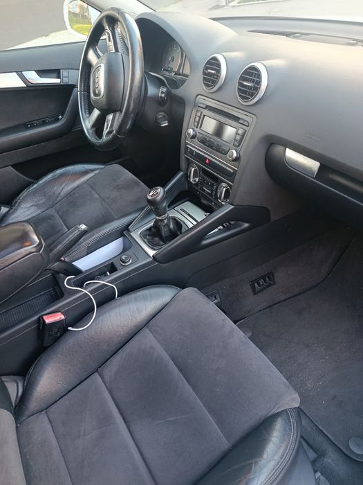 Audi A3 sportback 2011 full extras