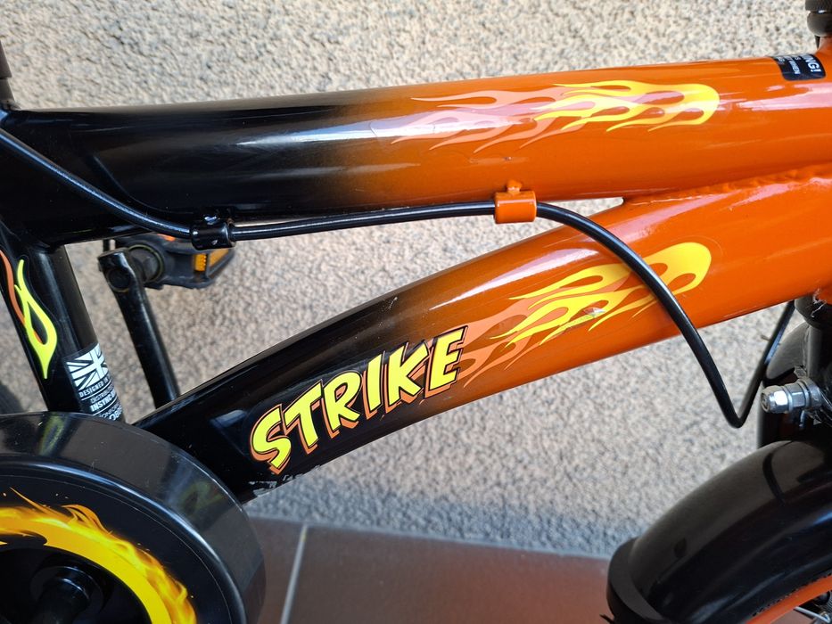 rower dziecięcy STRIKE 12  koła 12" jak nowy