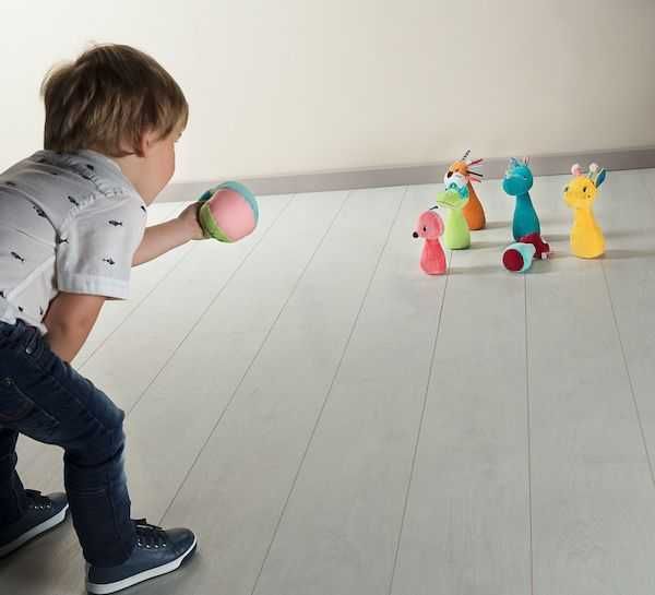 Jogo de bowling para bebés (Lilliputiens)