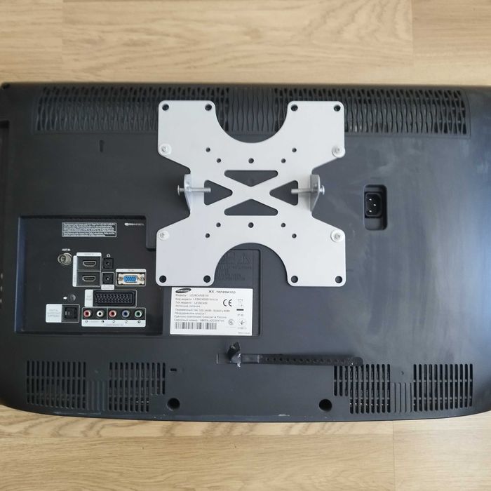 Samsung LE26C450E1W Б/У