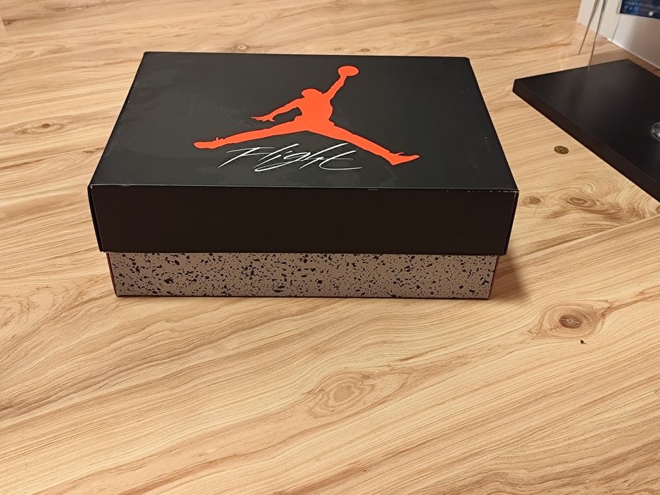Jordan 4 military blue