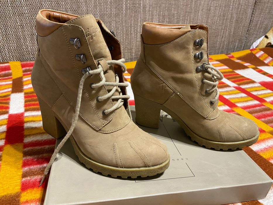 Buty  skórzane damskie 41  Tommy Hilfiger