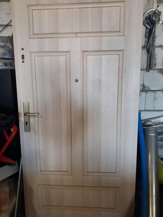 Drzwi wejsciowe wewnatrzklatkowe 90 cm
