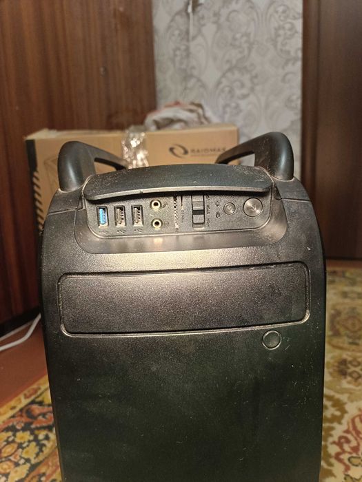 Корпус Raidmax TIGERSHARK (366WB)