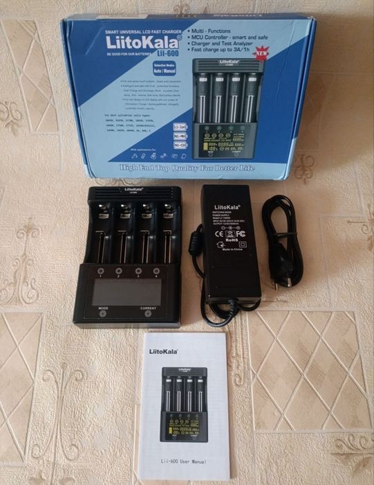 Лучшие ЗУ - LiitoKala Lii-M4s + БП 5V/2A + Кабель; Liitokala Lii-600 + БП 12V/5A.