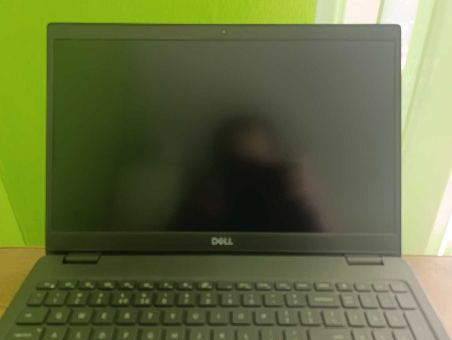 Ноутбук Dell Latitude 3510_i7-1051OU_На запчастини_Хороха пропозиція!