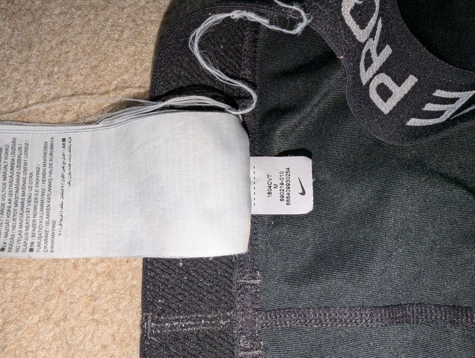 Жіночі капрі  nike pro S