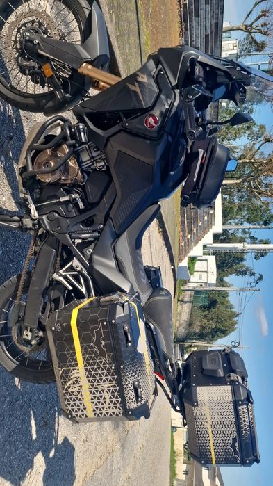 Honda Africa Twin Adventure Sports 1100