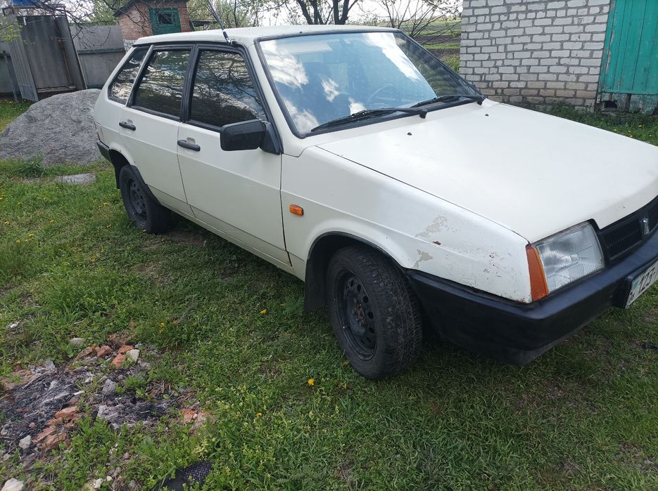Продам ваз 2109 на ходу