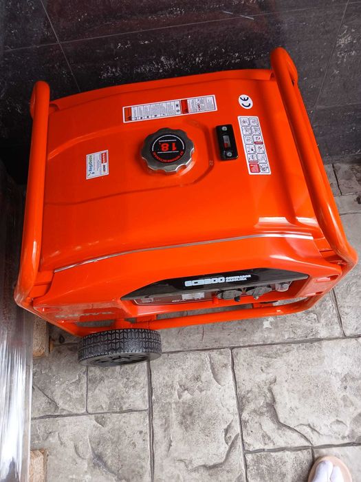 Gerador 4 KVa - Como Novo