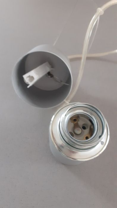 Fio de candeeiro de teto