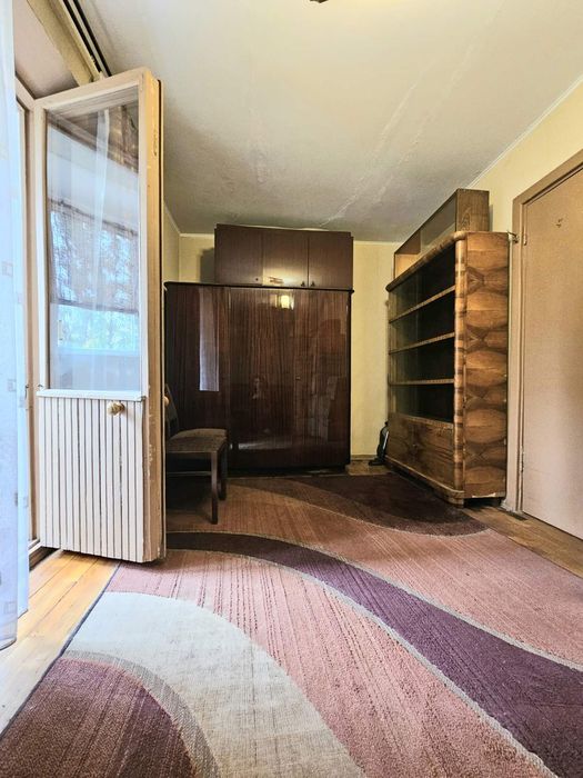 Продам 3х комнатную квартиру на Титова, Незалежности, Янгеля