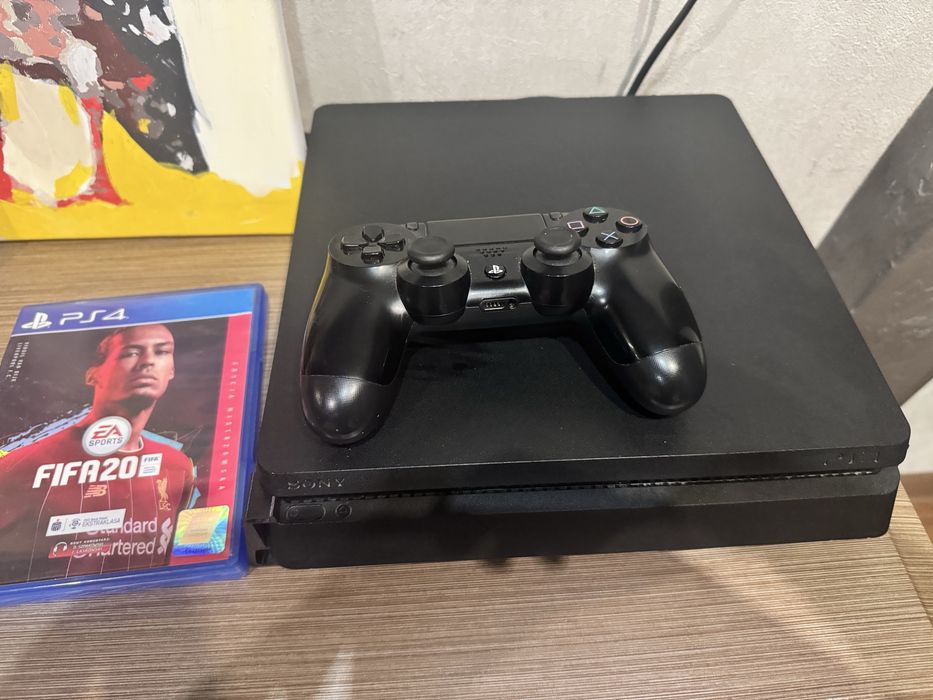 Sony PlayStation 4 Slim 500GB + FIFA 20 + 1 геймпад