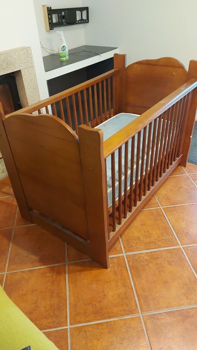 Cama de bebé - berço