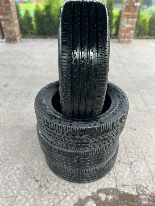 Шини 235/55 R18 Continental EcoContact 6