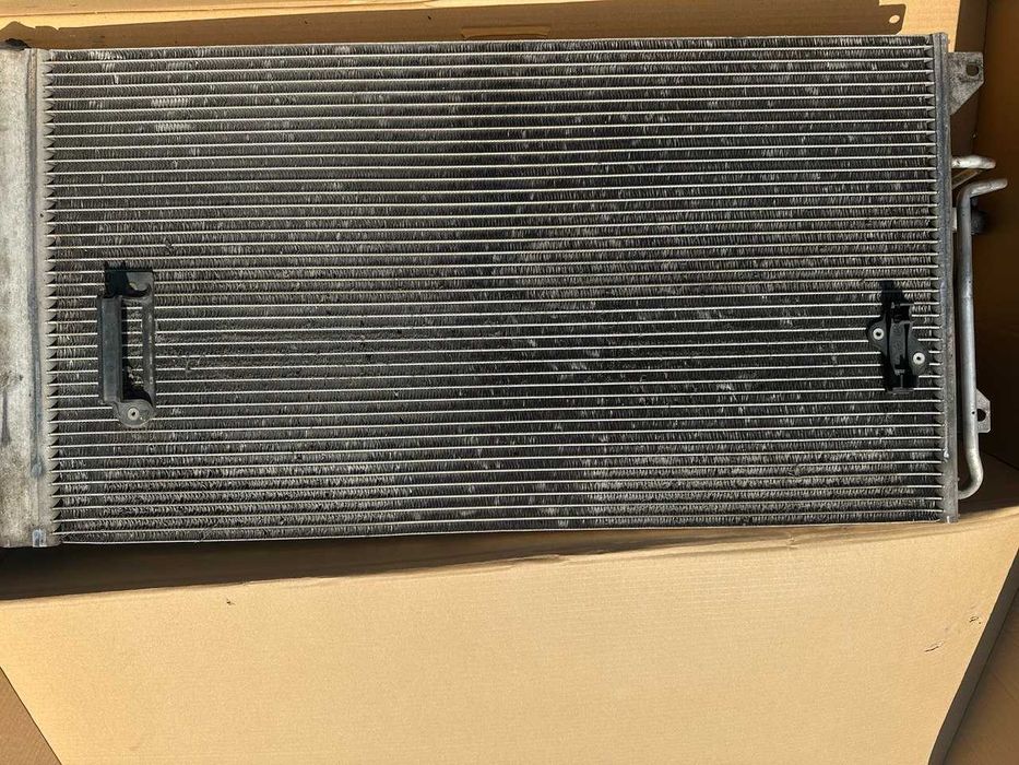 Конденсатор, кондиционер (Радиатор кондиционера)