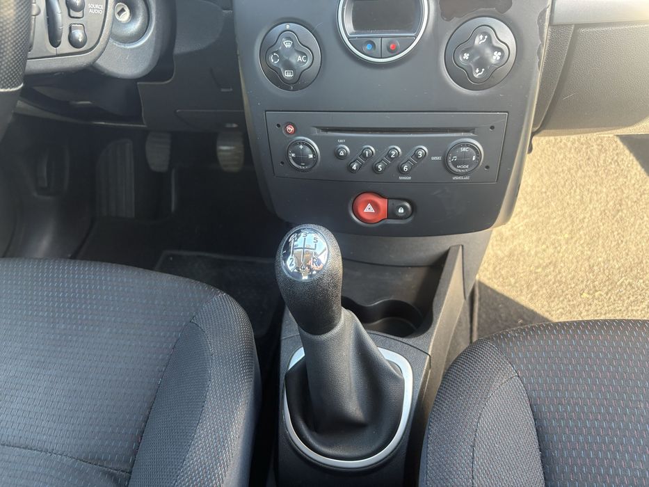 Renault Clio 1.5 DCI 86 CV