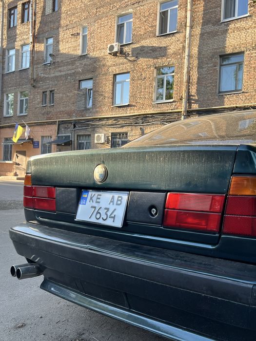 Продам BMW e34 520i 2.0