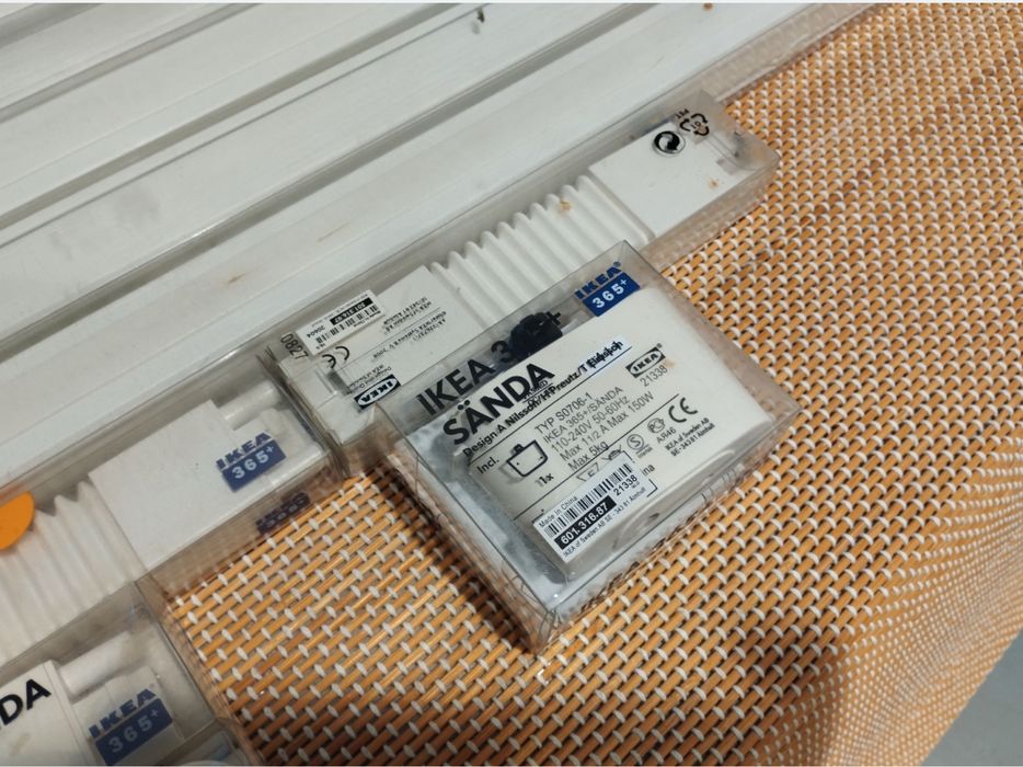 Listwy oświetleniowe Ikea Sanda szyny lampa system mocowania