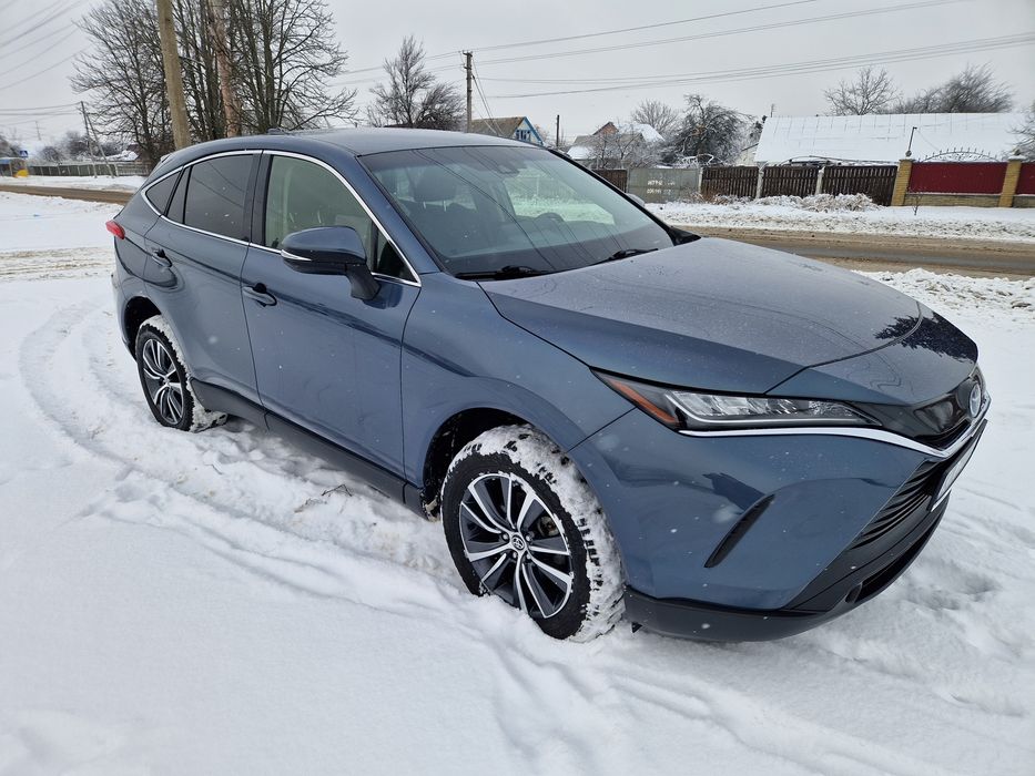Toyota Venza гібрид 2022рік