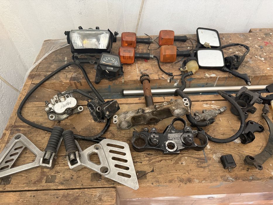 Diversas peças xt600
