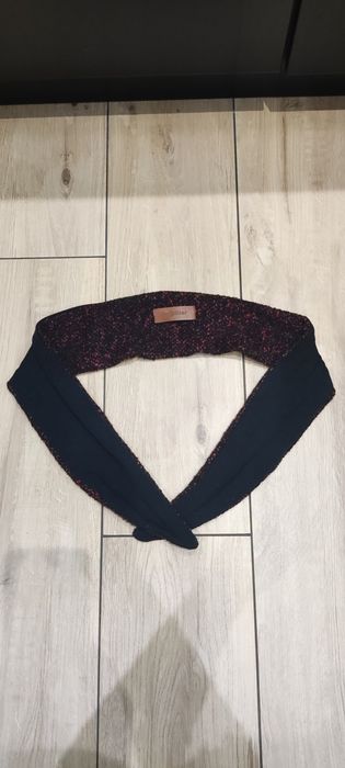 Opaska Favillier bordowo czarna przędza boucle