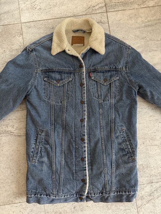 Жіноча подовжена джинсова куртка Levi’s з утепленням
