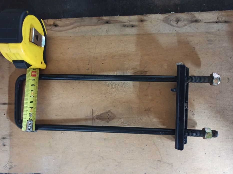 Продам стремянку рессоры