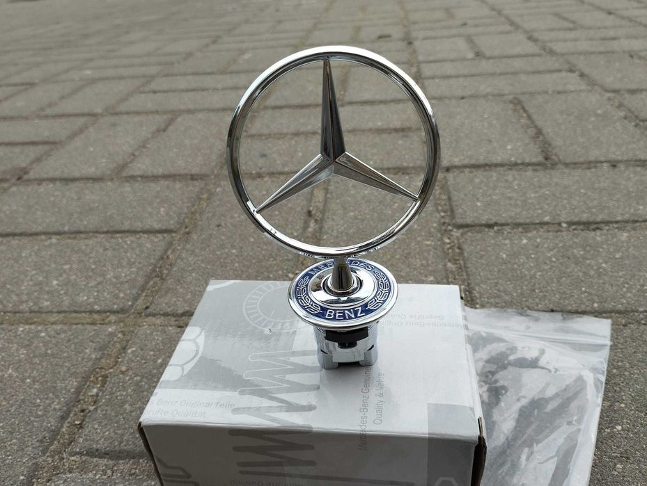 Znaczek CELOWNIK Mercedes Gwiazda na maskę Emblemat W204 W211 W220