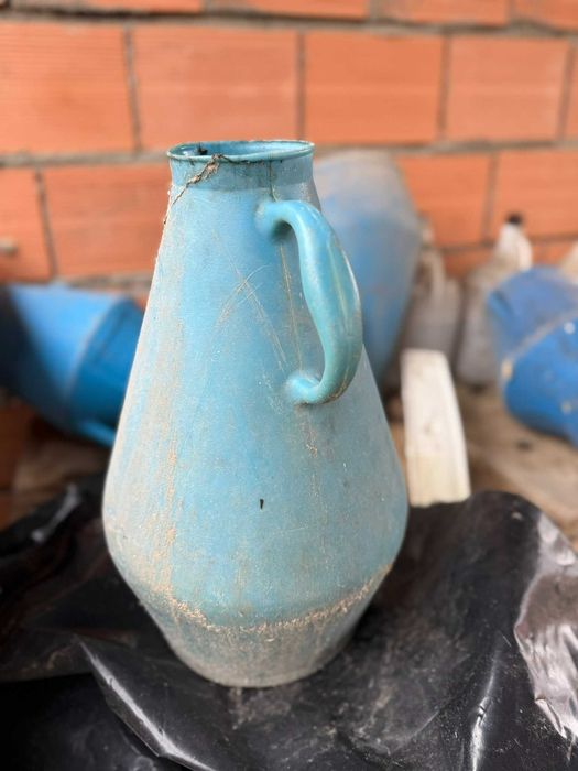 Vendo Recipientes VINDIMAS