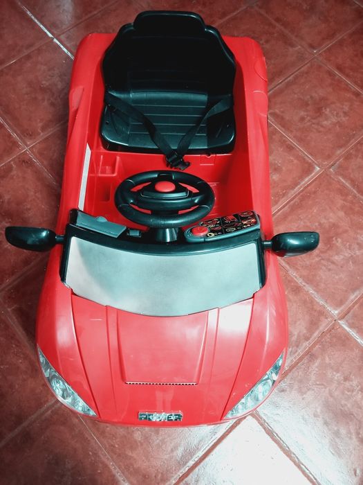 Carro a bateria FEBER