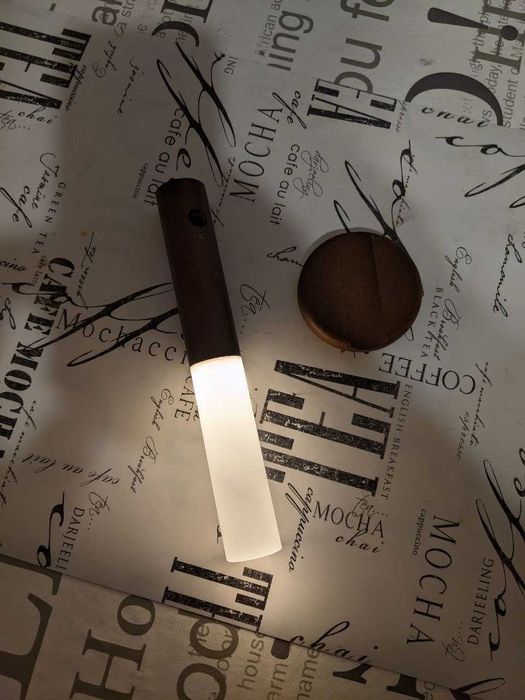 Магнитная лампа ночник с датчиком движения