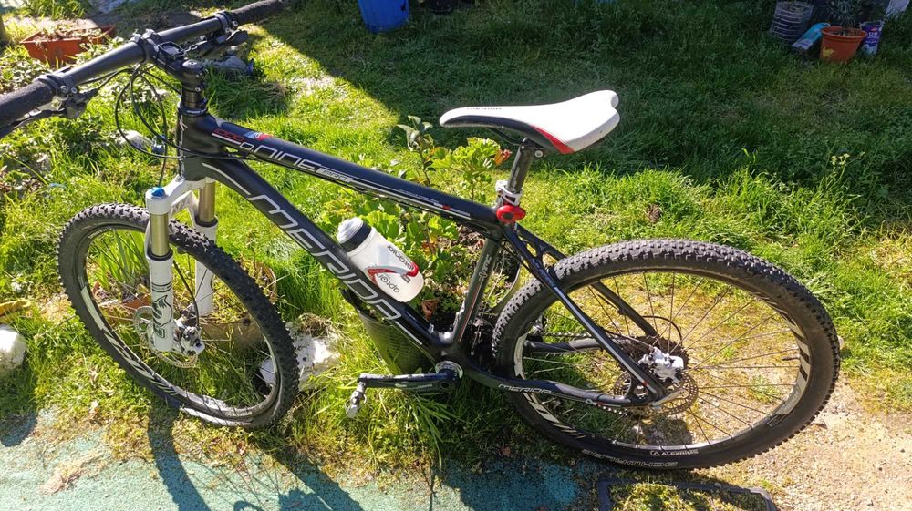 Bicicleta  em carbono
