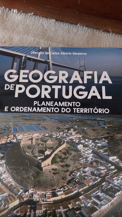Livros Geografia de Portugal Carlos Medeiros
