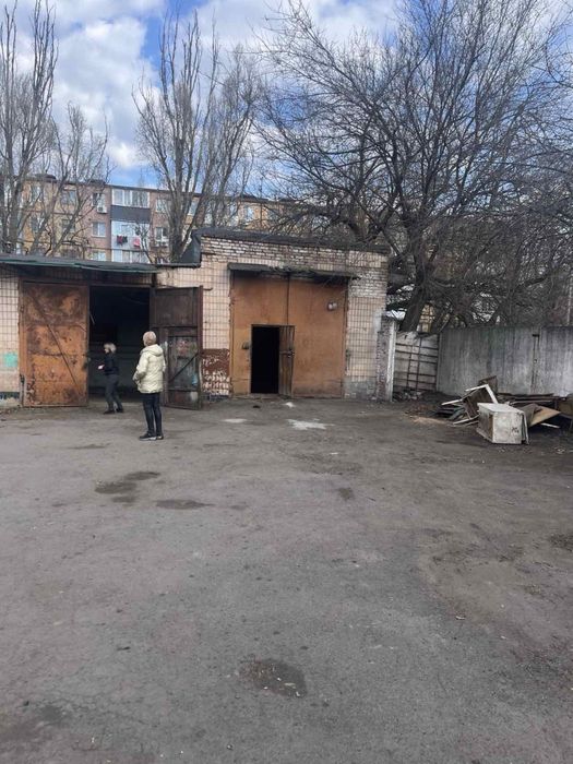 Оренда приміщення / гаражного боксу