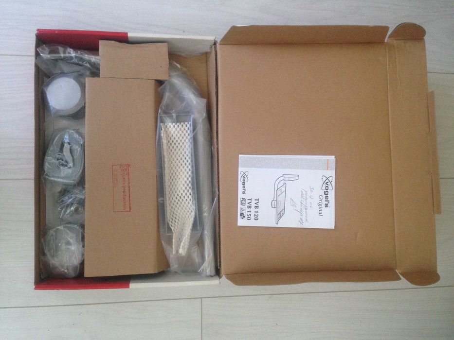Продам кріплення настінне для телевізора VOGEL'S TVB 120 SILVER НОВЕ