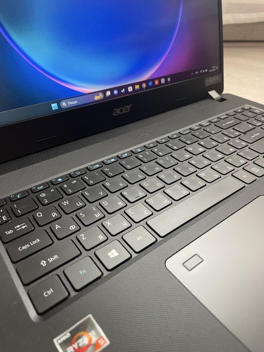 Ноутбук Acer TravelMate P215-41-G2 R7LQ