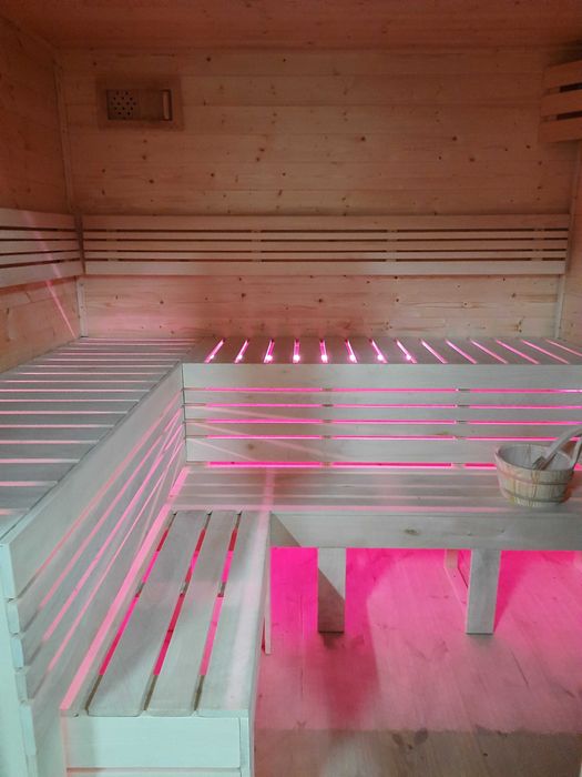 Sauna ogrodowa z przedsionkiem