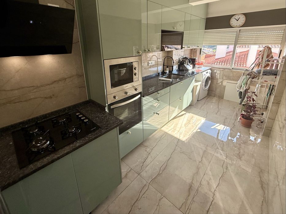 Apartamento T2 remodelado a estrear