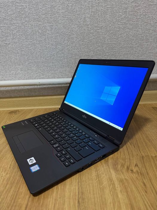 Ноутбук Fujitsu U748 опт